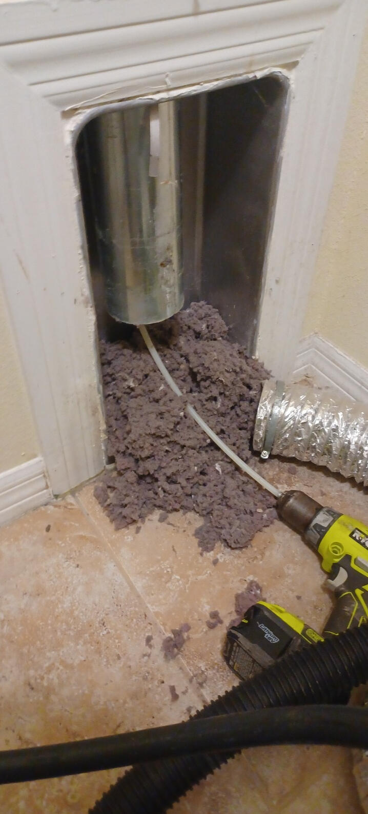 Side view of the Lint Surgeon Truck